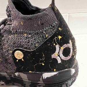 Nike Zoom Kevin Durant Gold Splatter Size 7; NEVER WORN